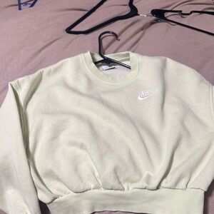 Nike Pastel Green Crewneck Sweatshirt